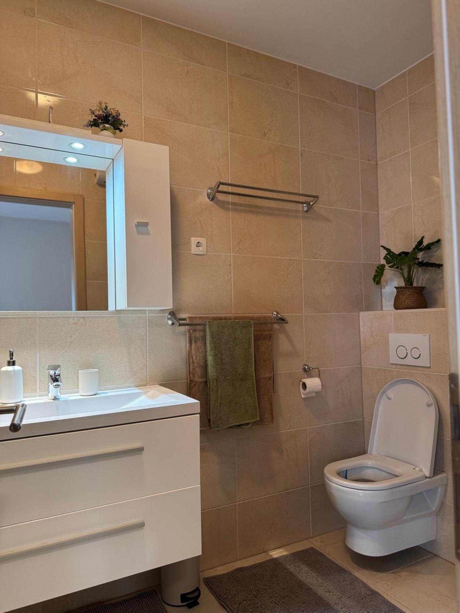 באסקה וודה Apartment Tri Sunca מראה חיצוני תמונה