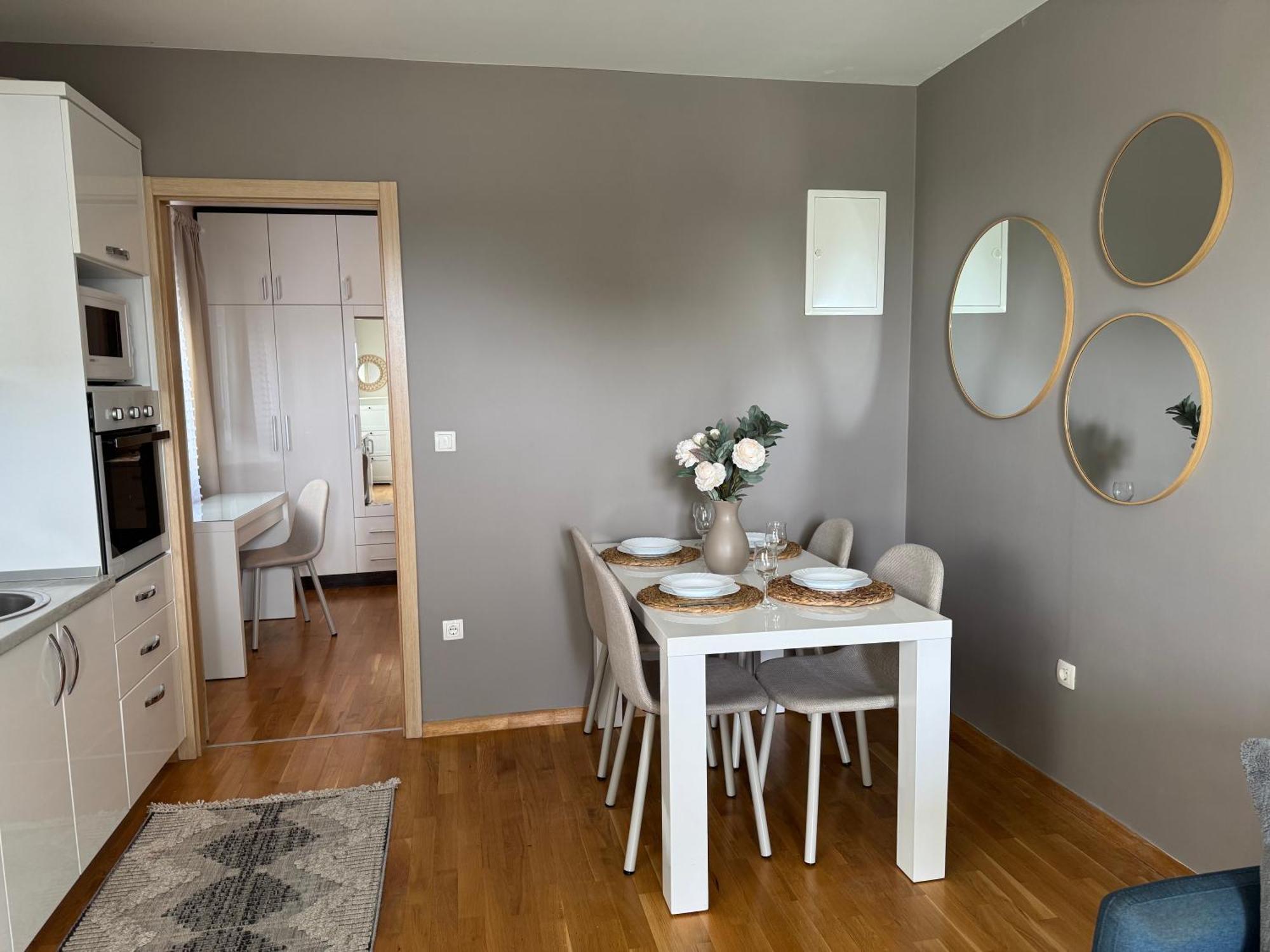 באסקה וודה Apartment Tri Sunca מראה חיצוני תמונה